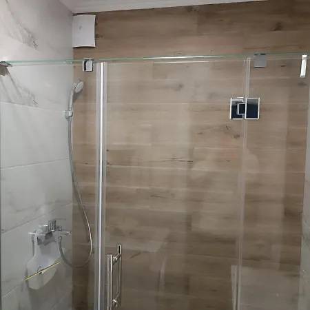 Gea 7 Sa Parking Mestom Novi Sad