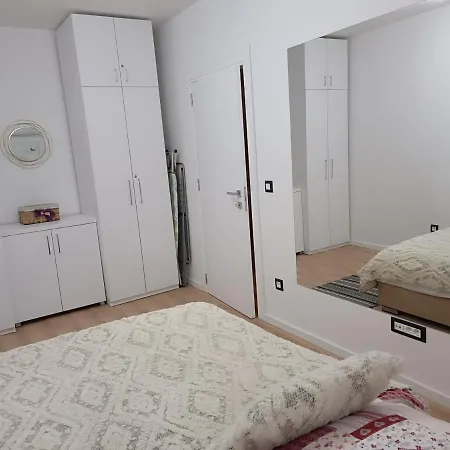 Apartment Gea 7 Sa Parking Mestom