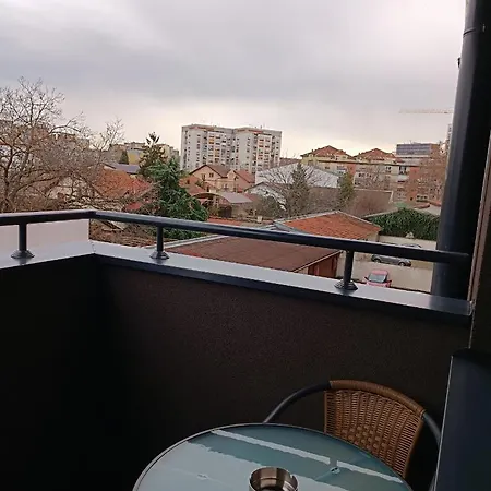 Gea 7 Sa Parking Mestom Apartmán Novi Sad