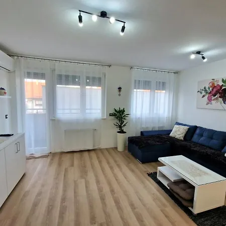 Gea 7 Sa Parking Mestom