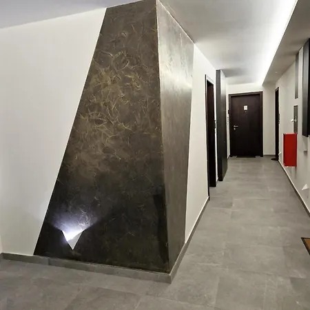 Gea 7 Sa Parking Mestom Apartmán Novi Sad