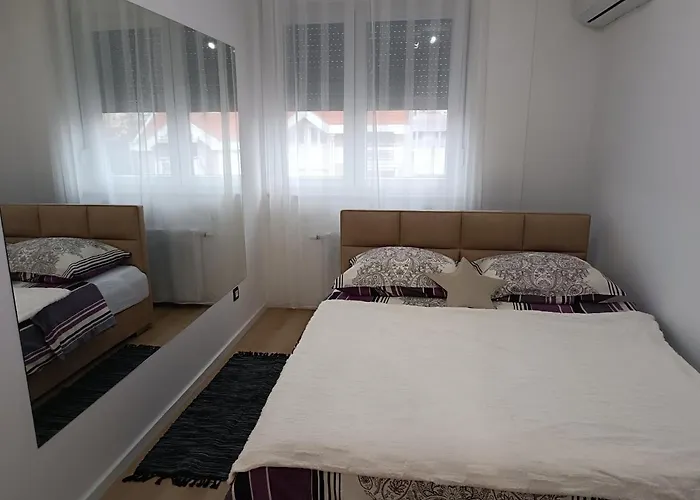 Gea 7 Sa Parking Mestom 아파트