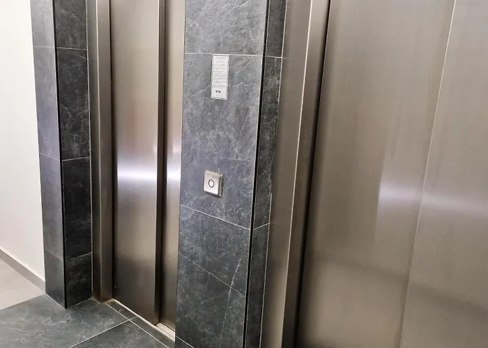 아파트 Gea 7 Sa Parking Mestom 노비사드